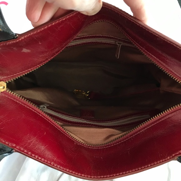 Red and Black Tusk NY leather hobo / handbag - Picture 4 of 4